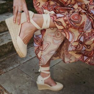 Soludos Cream Espadrille Wedges, Size 8.5